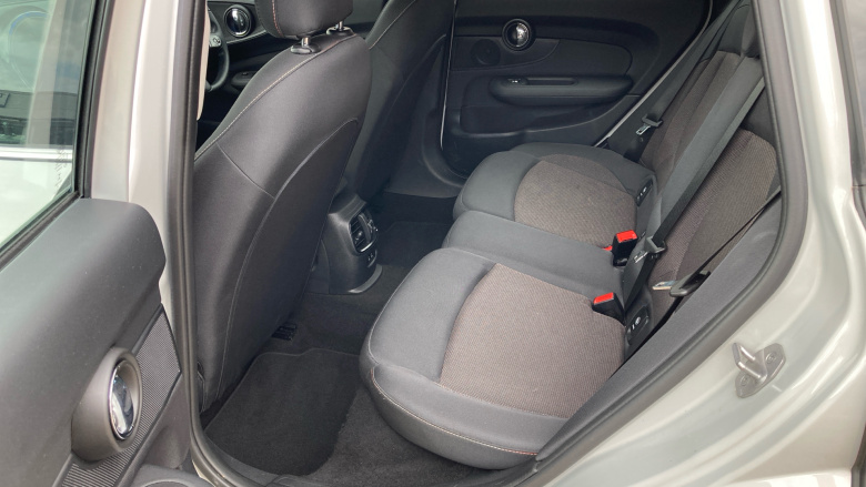 MINI Clubman 1.5 Cooper Classic 6dr Auto Petrol Estate